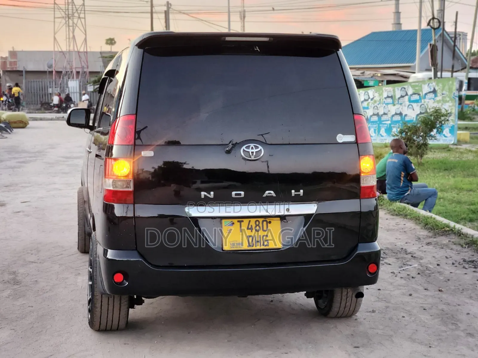 Toyota Noah 2001 Black