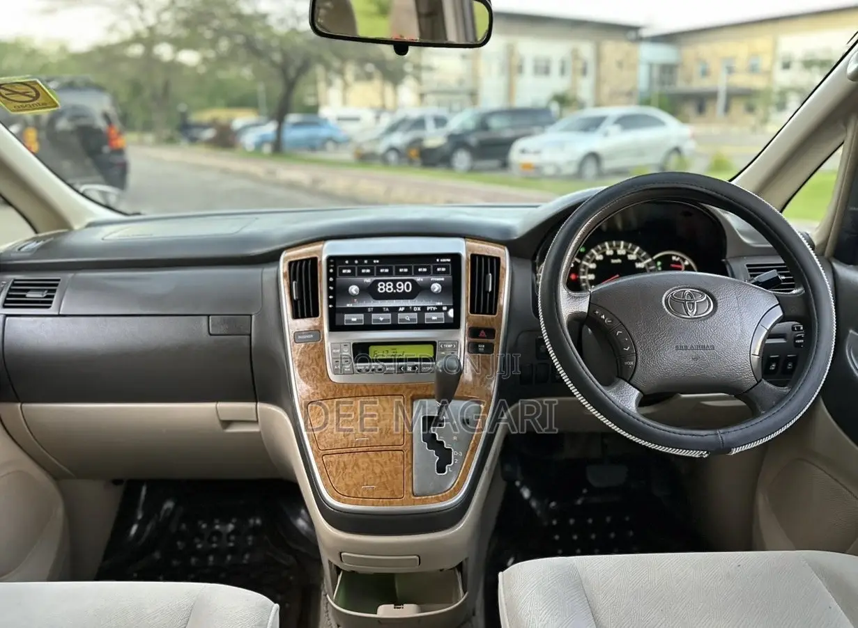 Toyota Alphard 2005 White