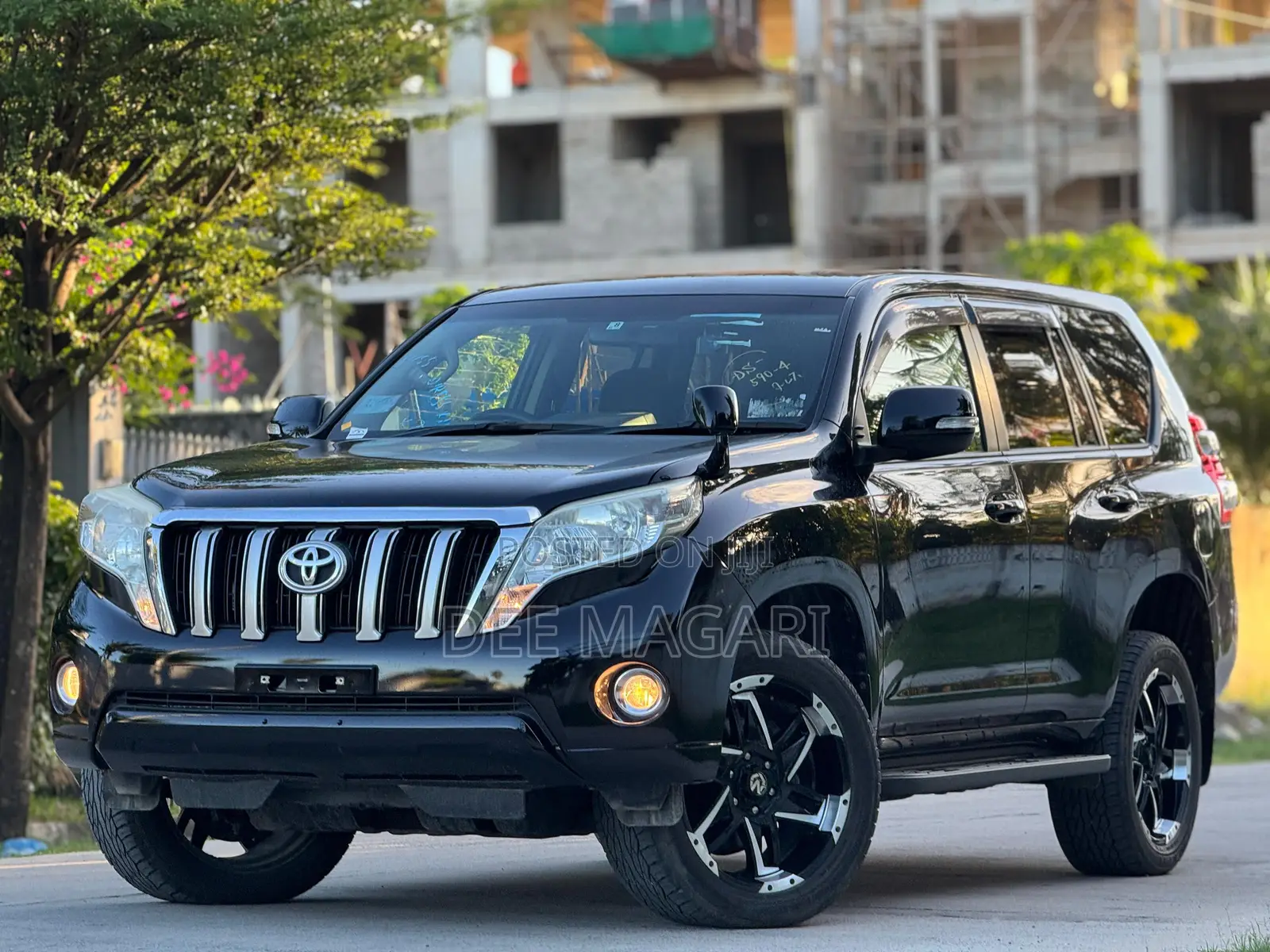 Toyota Land Cruiser Prado 4.0 Petrol TX 2015 Black