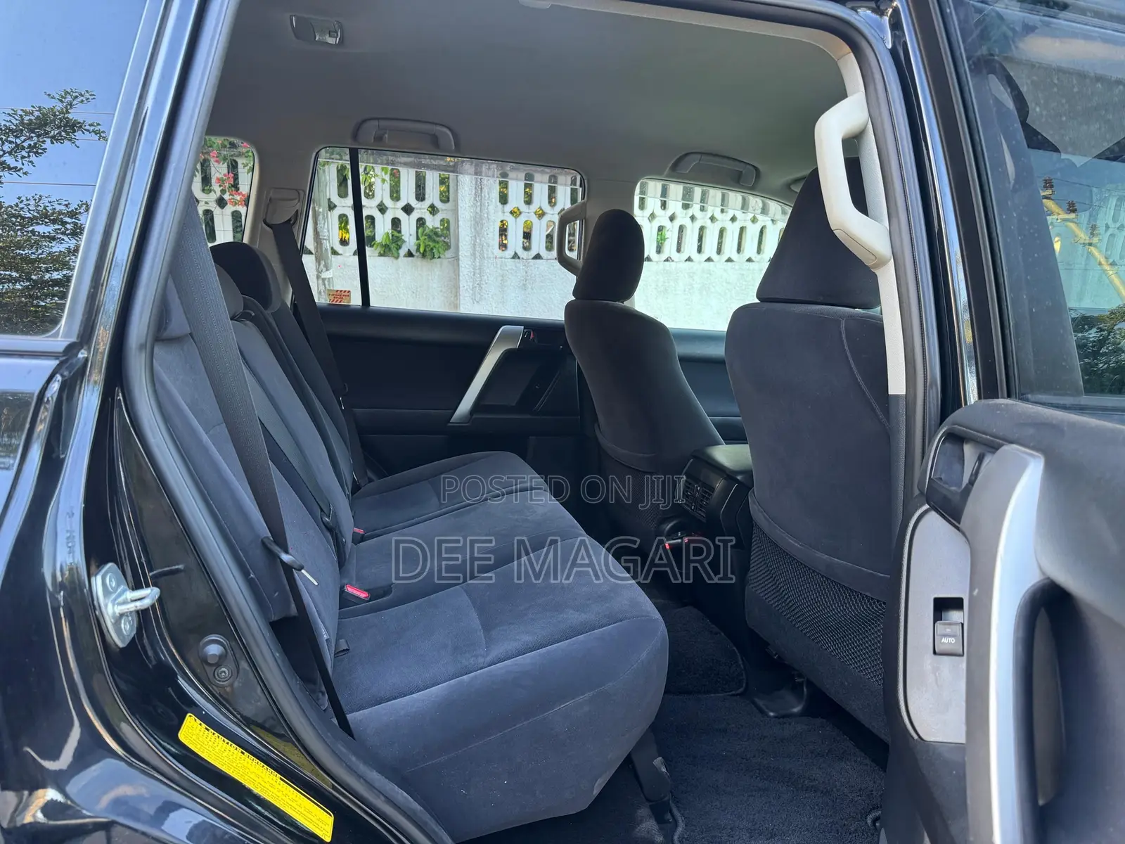 Toyota Land Cruiser Prado 4.0 Petrol TX 2015 Black