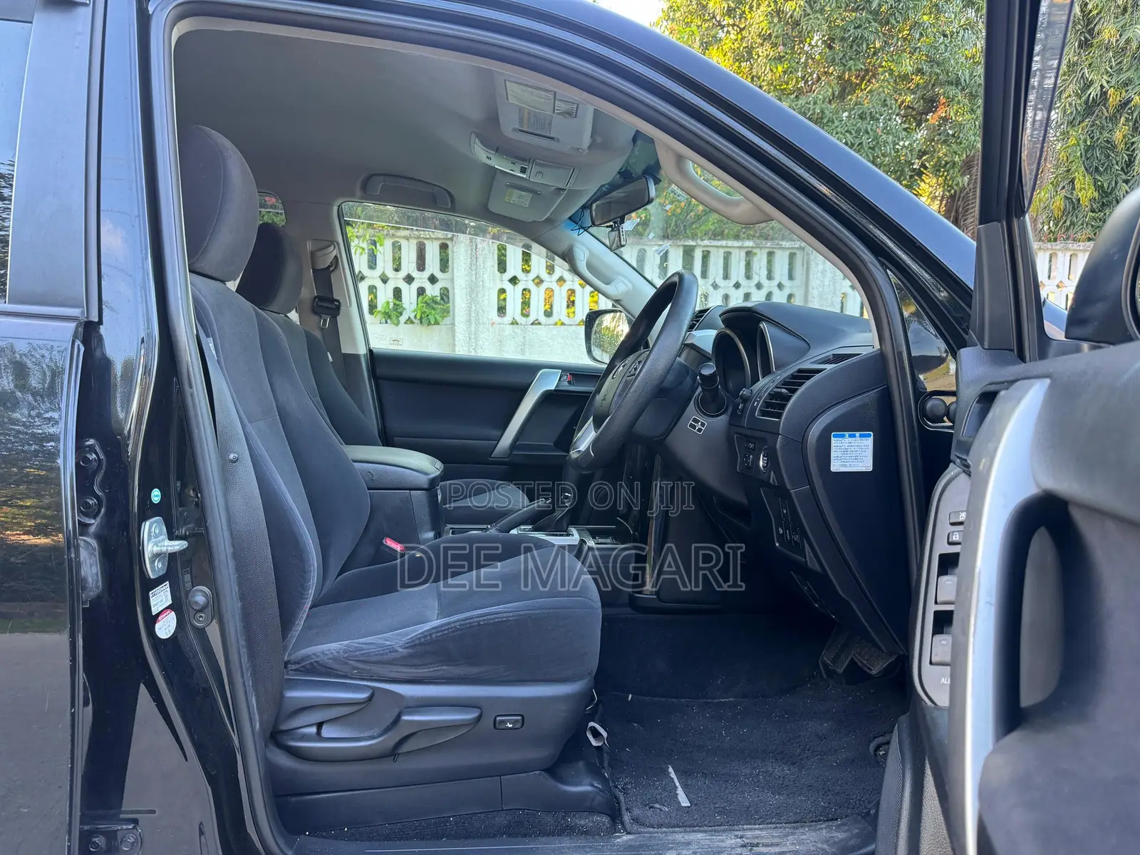 Toyota Land Cruiser Prado 4.0 Petrol TX 2015 Black