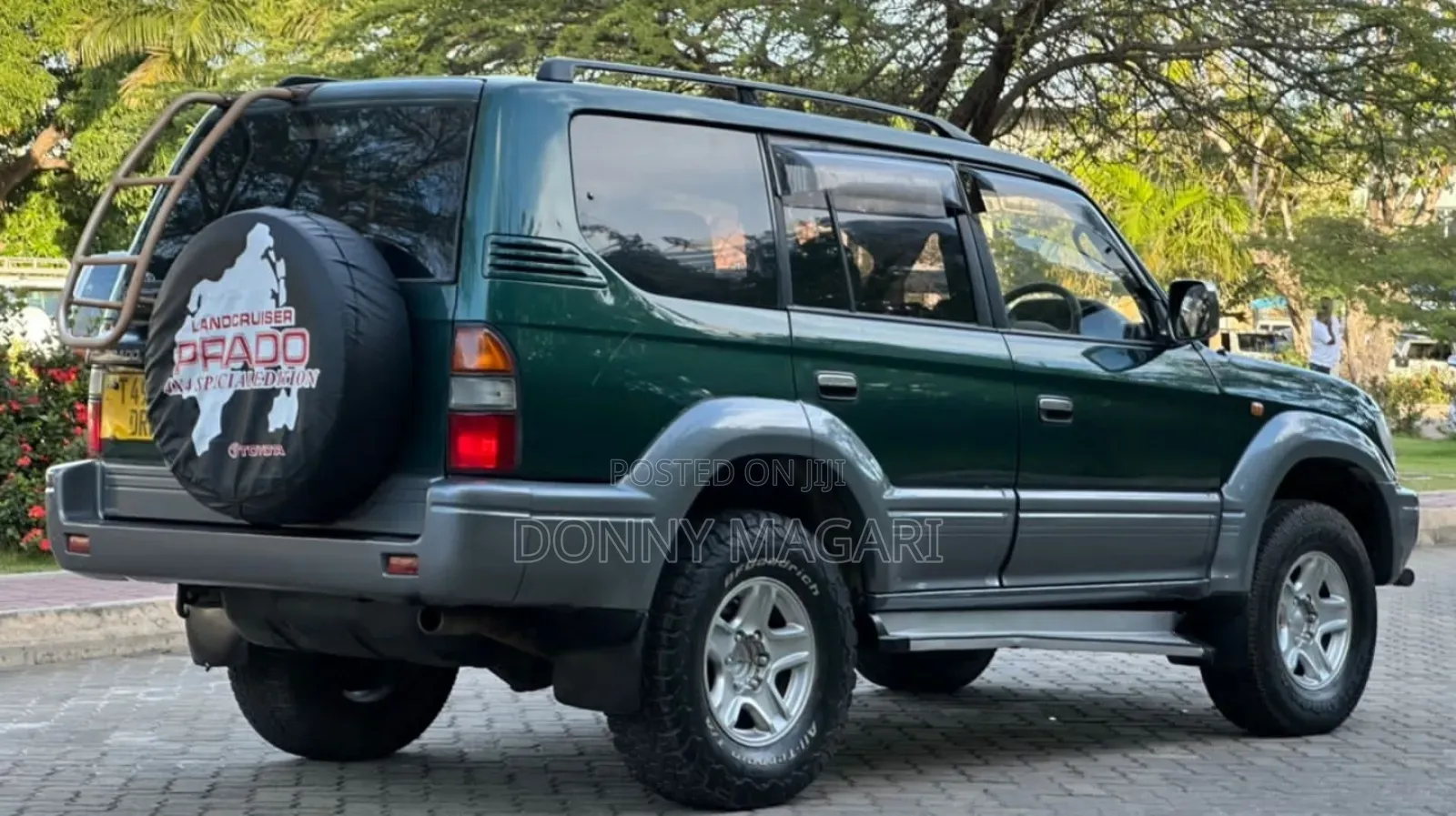 Toyota Land Cruiser Prado 2000 Green