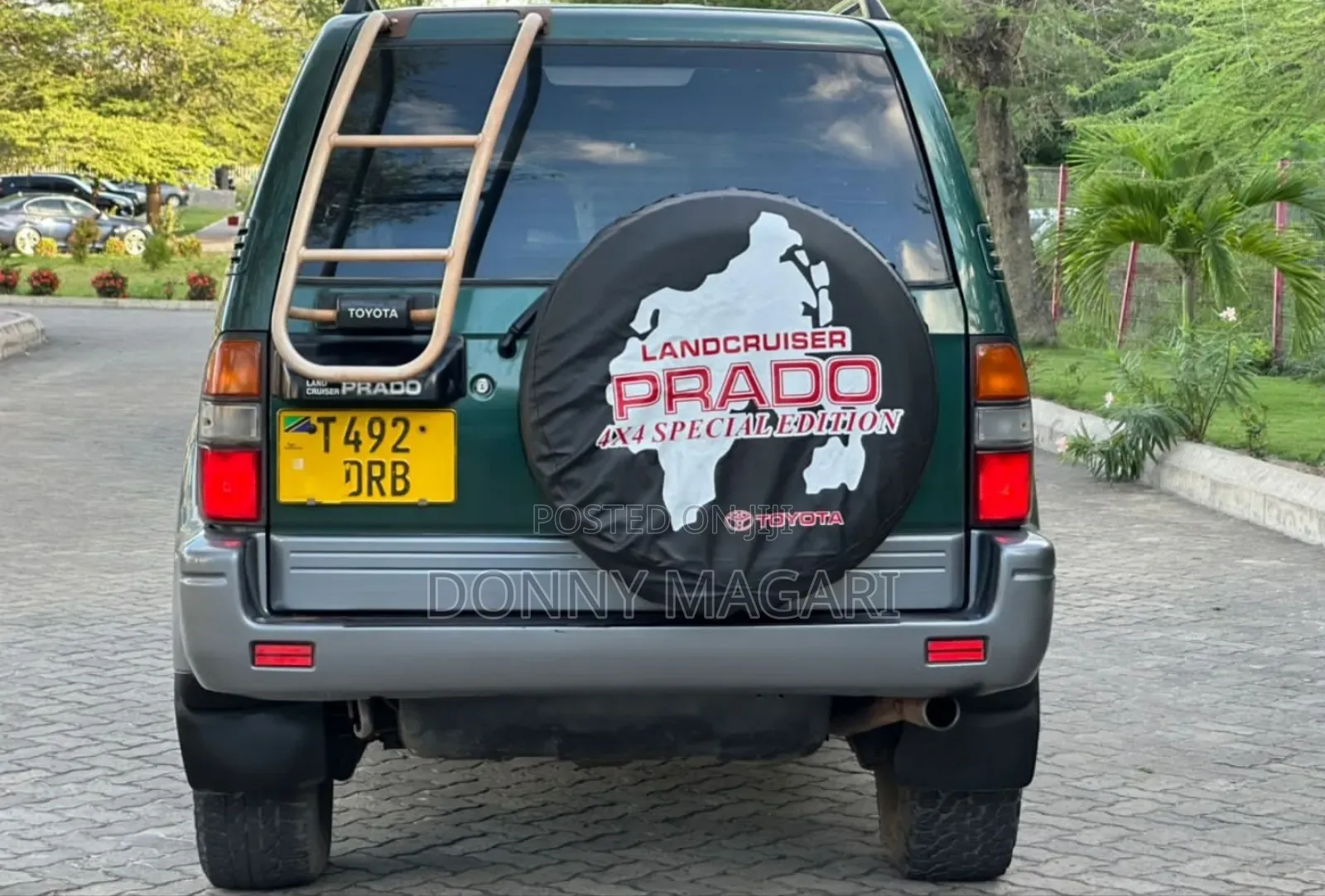 Toyota Land Cruiser Prado 2000 Green