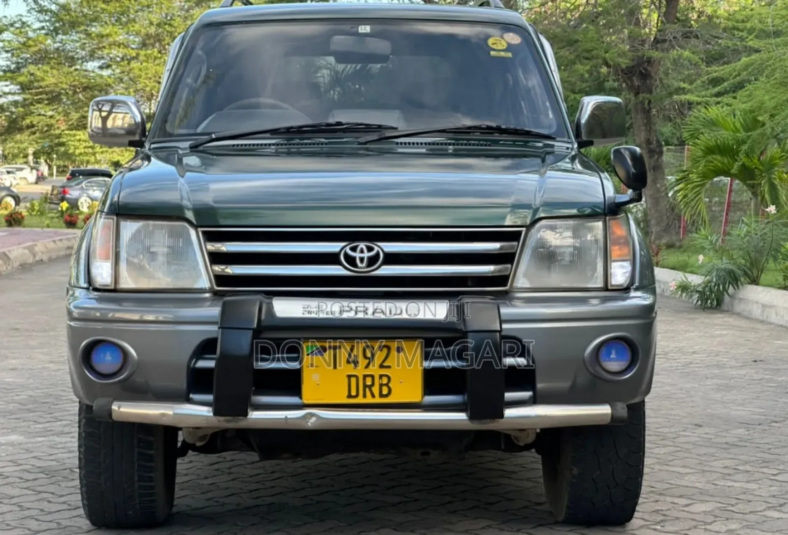 Toyota Land Cruiser Prado 2000 Green