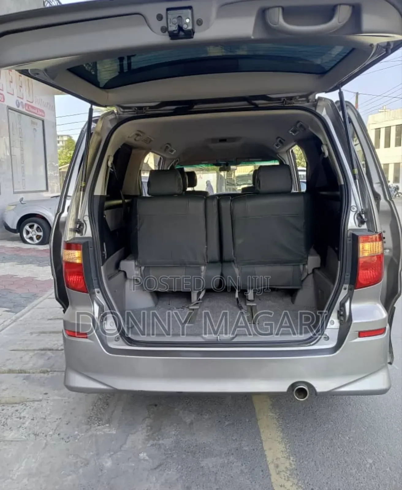 Toyota Alphard 2004 Gray