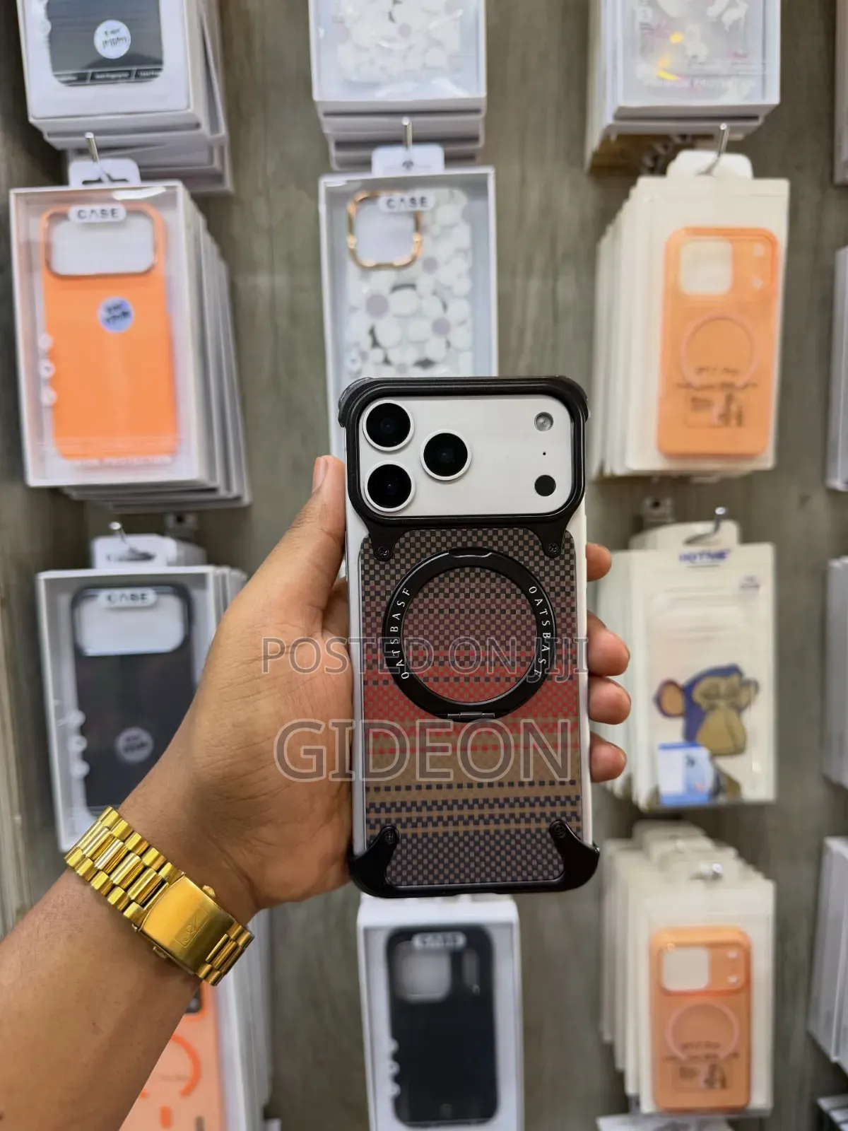 iPhone 17 Pro Max Classic Cases