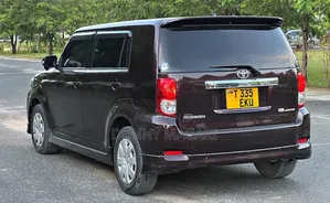 Toyota Corolla Rumion 2009 Black