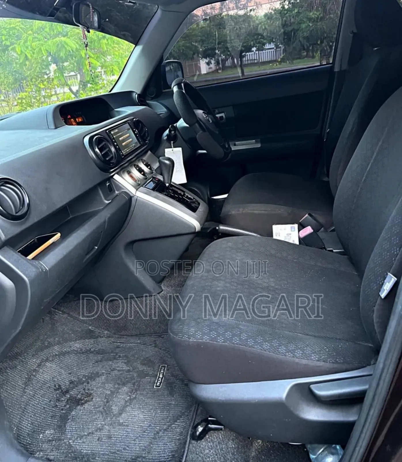 Toyota Corolla Rumion 2009 Black