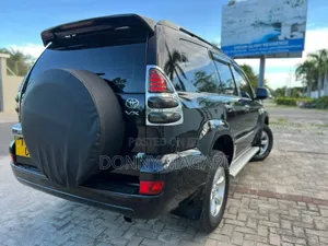 Toyota Land Cruiser Prado 2006 Black