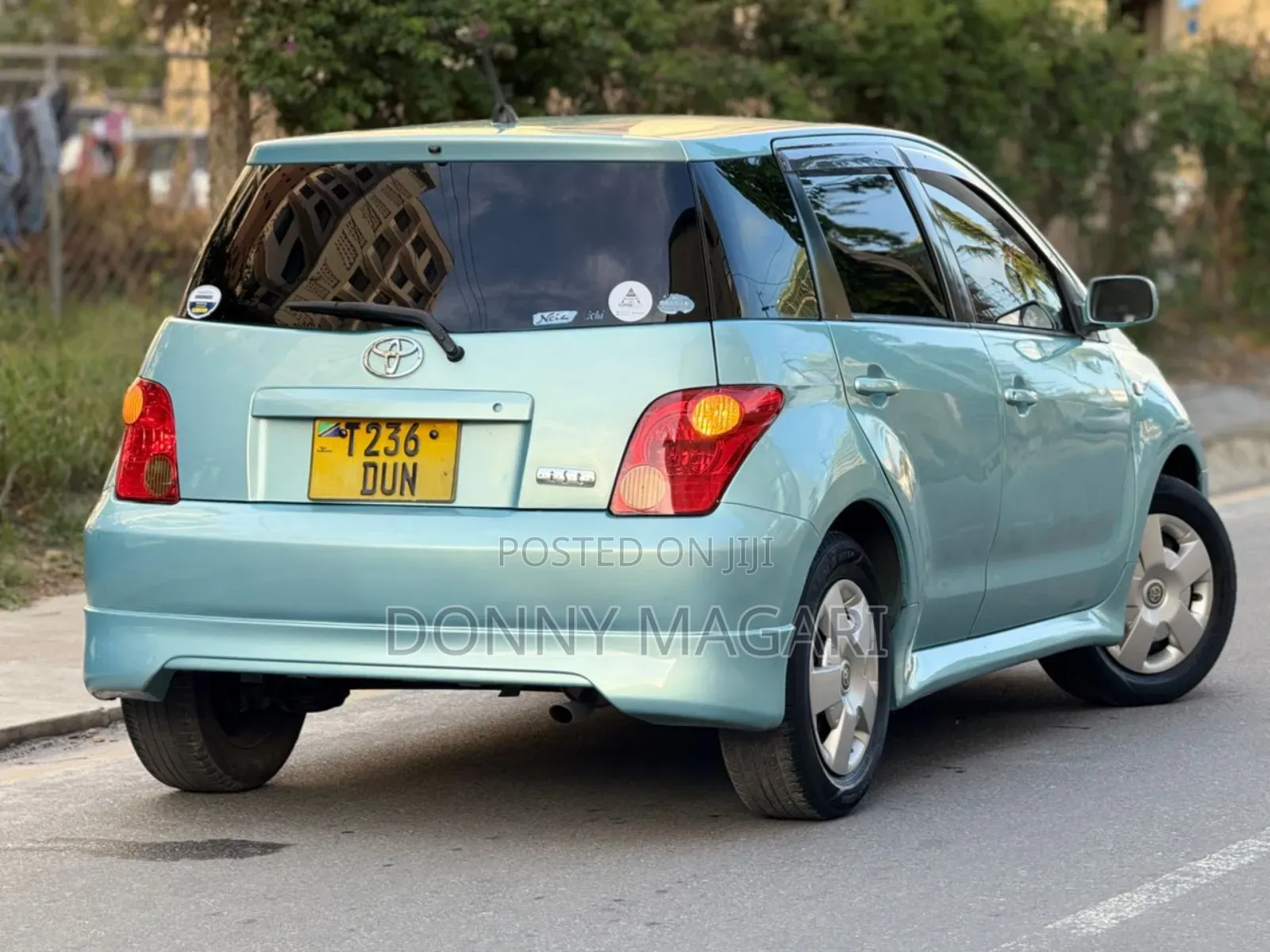 Toyota IST 2005 Blue
