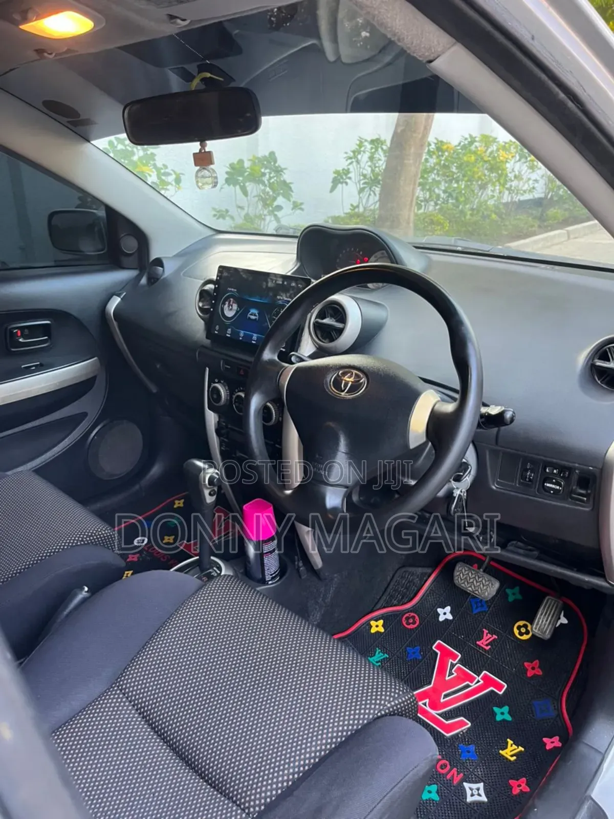 Toyota IST 2005 Silver