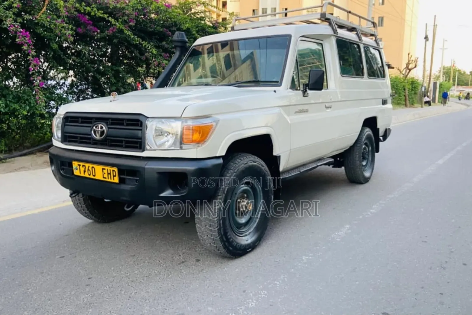 Toyota Land Cruiser 2008 White