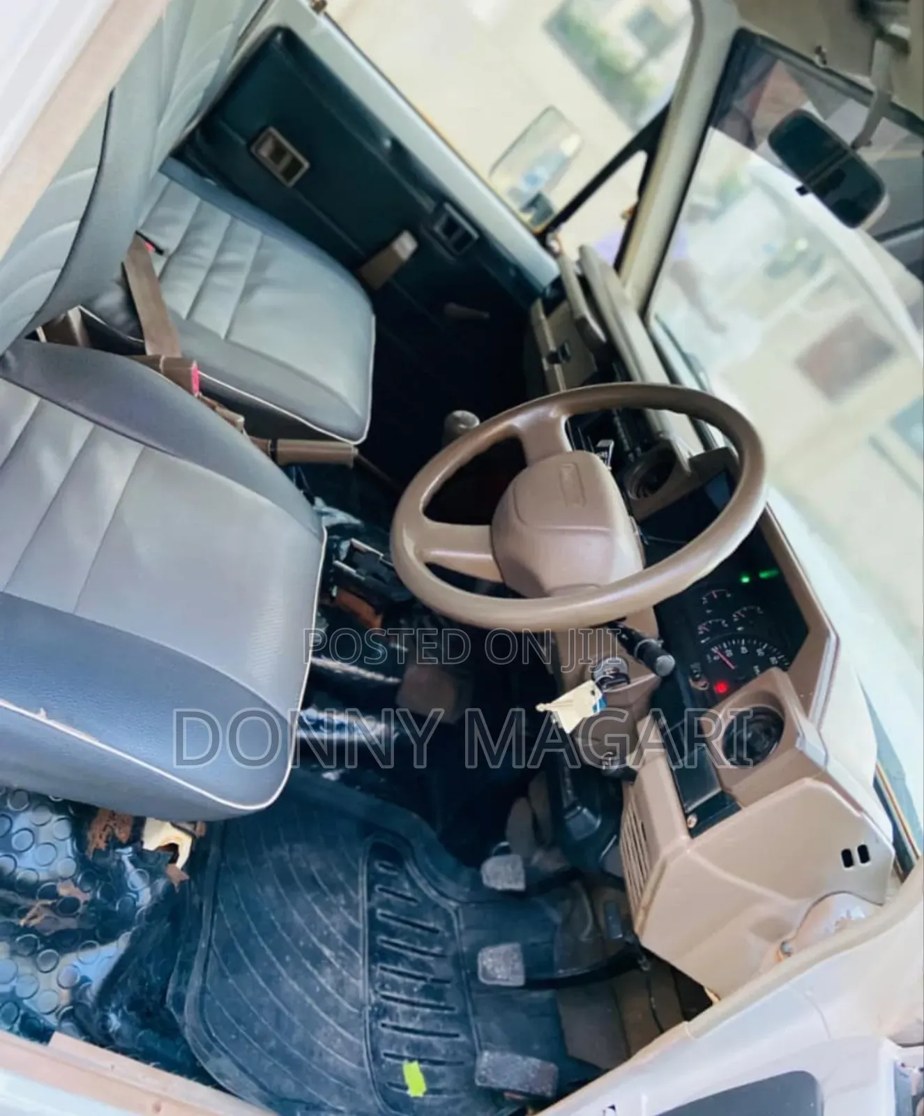Toyota Land Cruiser 2008 White