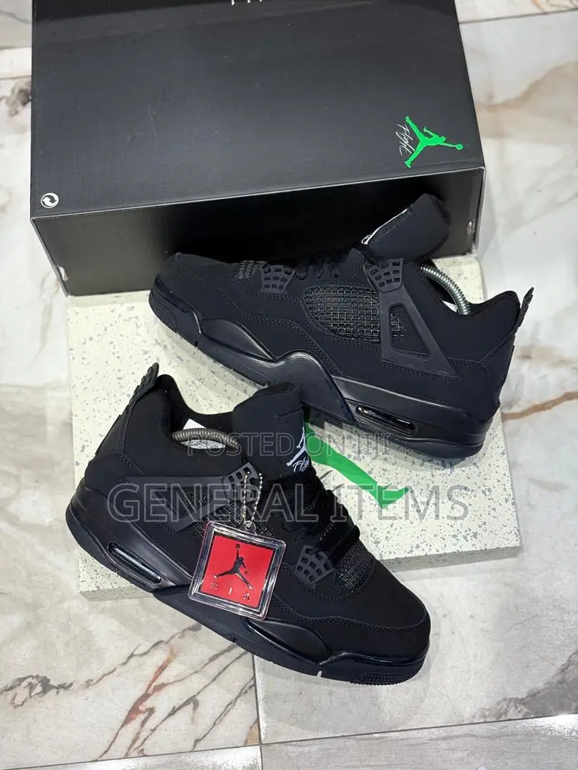 Air Jordan 4