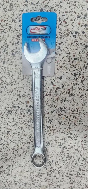 Combination Spanner 22"