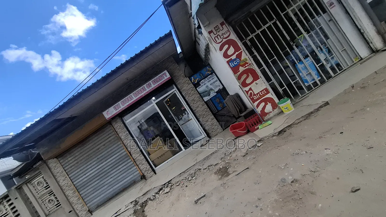 Busness Plot Investment Available Asphalt Road