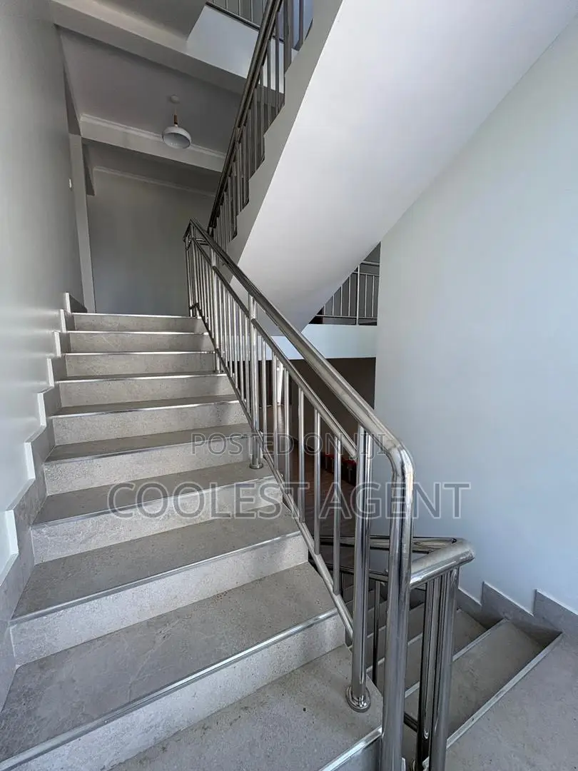 4bdrm Bungalow in Coolest Estate, Masaki for rent