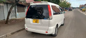 Toyota Noah 2001 White