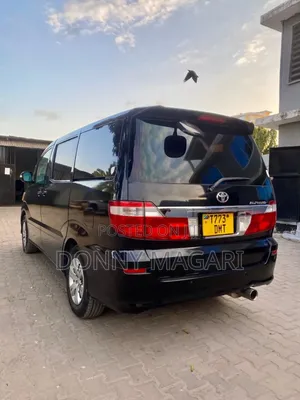 Toyota Alphard 2004 Black