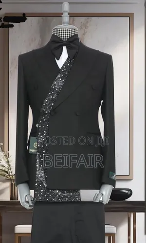Black Suit Silver Stoney