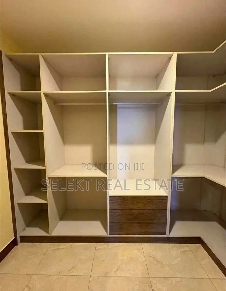 Furnished 5bdrm Duplex in Masaki for rent