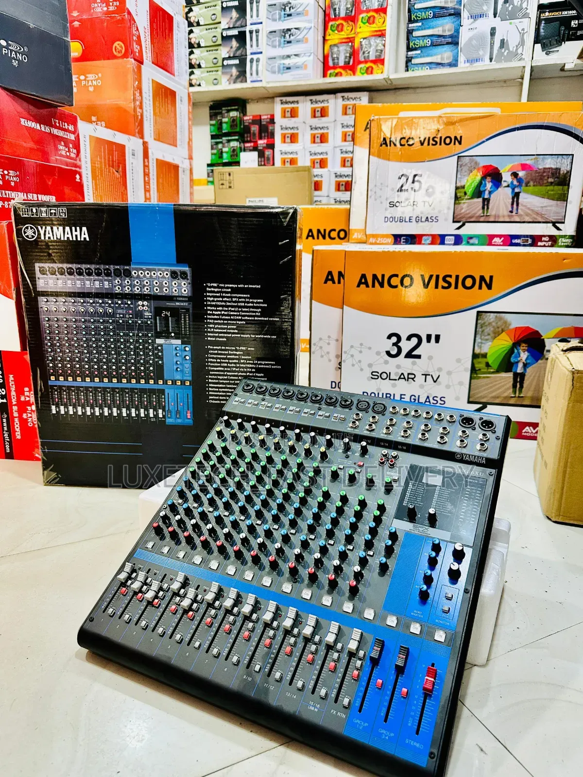 Yamaha Mg16xu 16-Channel Mixer With Usb and Fx