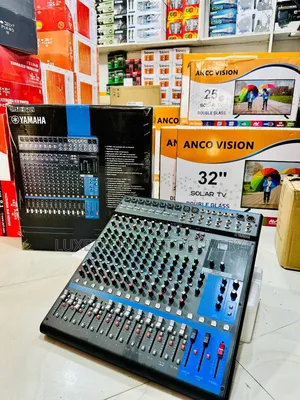 Yamaha Mg16xu 16-Channel Mixer With Usb and Fx