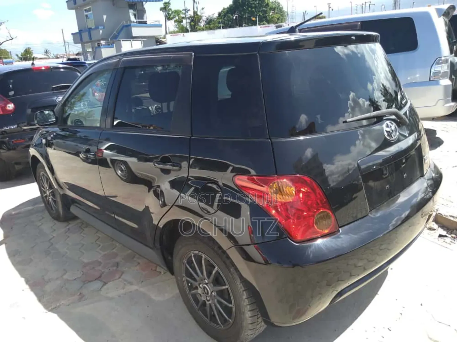 Toyota IST 2004 Black