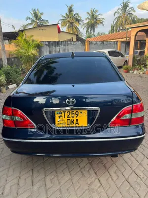 Toyota Brevis 2003 Blue