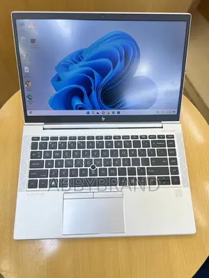 Laptop HP EliteBook 845 G8 16GB AMD Ryzen 5 SSD 256GB