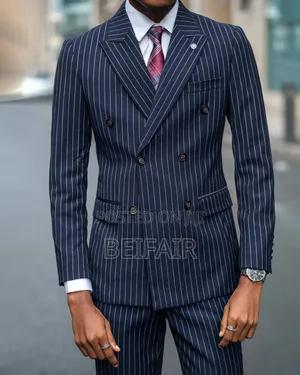 Elegant Blue Suit With Stripes