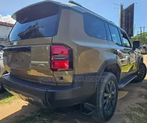 Toyota Land Cruiser Prado 2024 Ivory