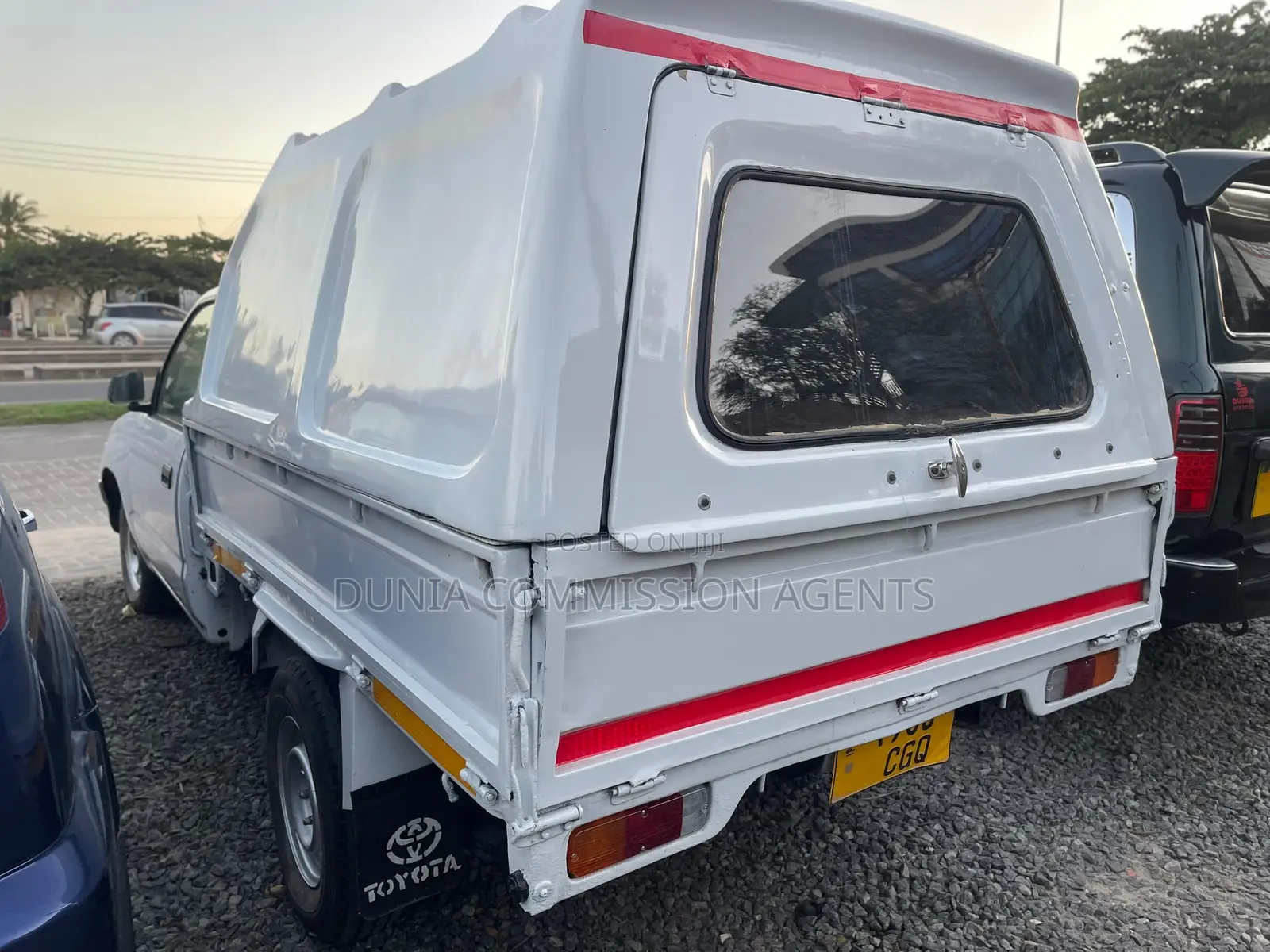 Toyota Hilux Single Cabin/Meat Van