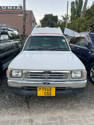 Toyota Hilux Single Cabin/Meat Van