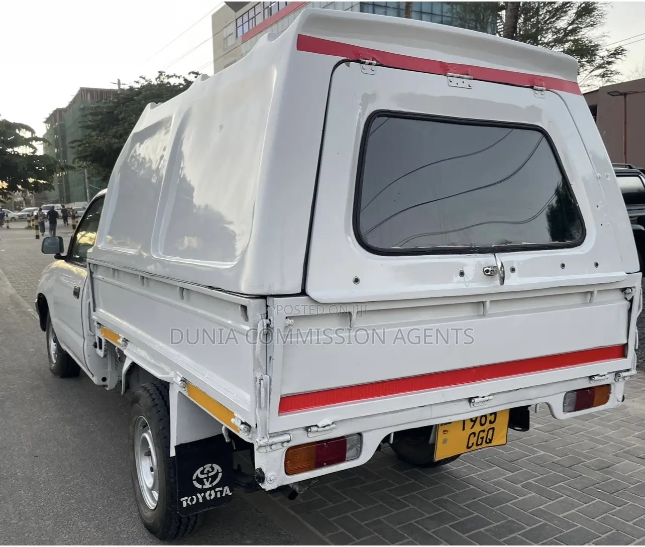 Toyota Hilux Single Cabin/Meat Van