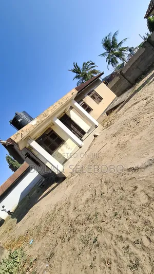 3bdrm Bungalow in Ununio, Kinondoni for sale