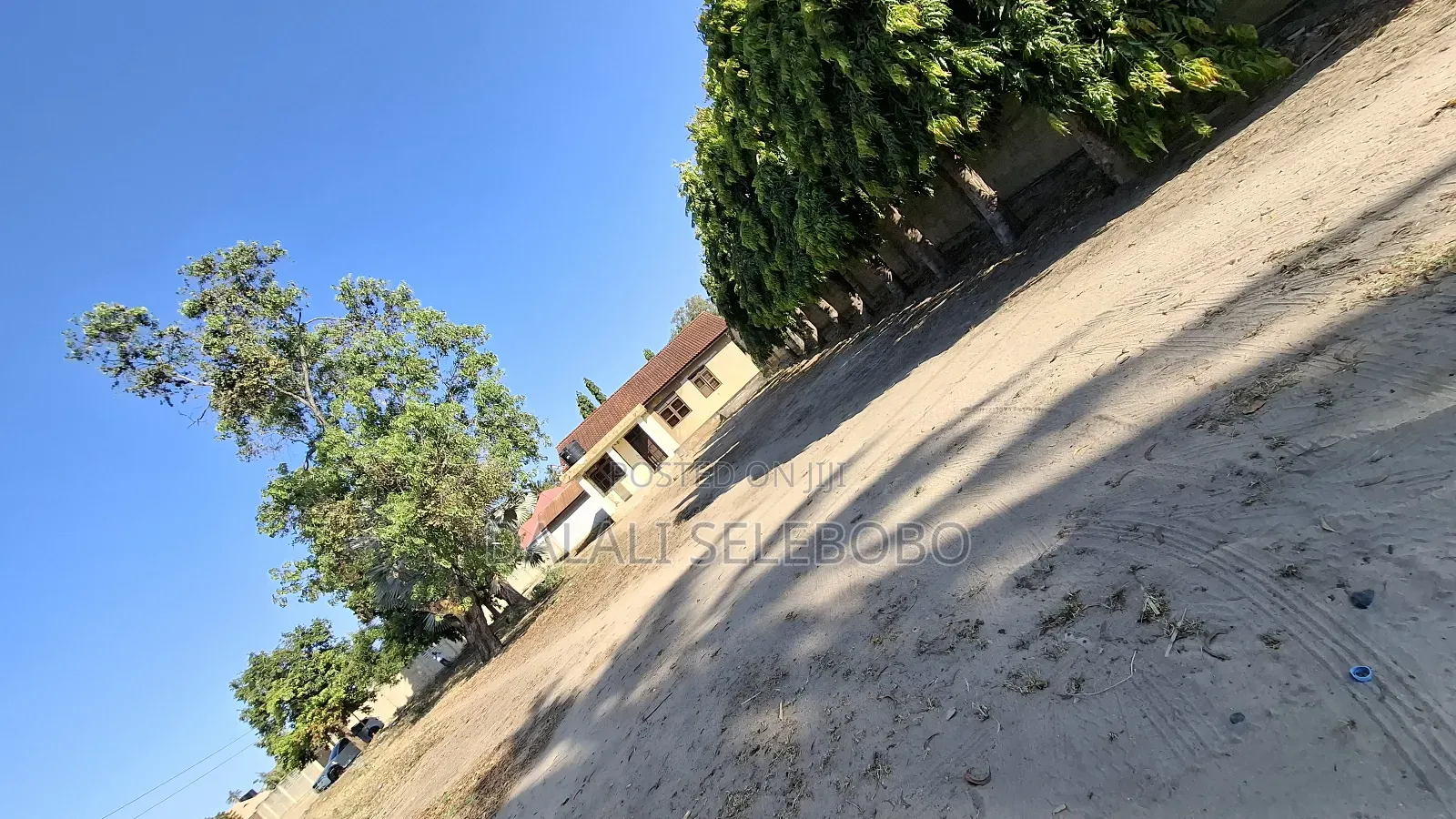 3bdrm Bungalow in Ununio, Kinondoni for sale