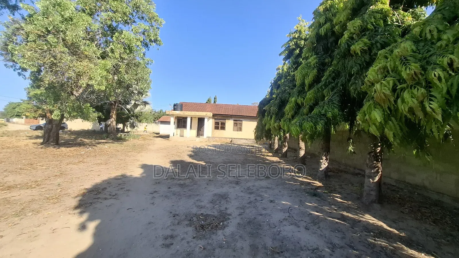 3bdrm Bungalow in Ununio, Kinondoni for sale