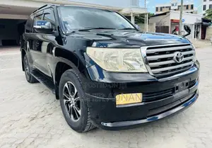 Toyota Land Cruiser 4.6 V8 AX 2009 Black