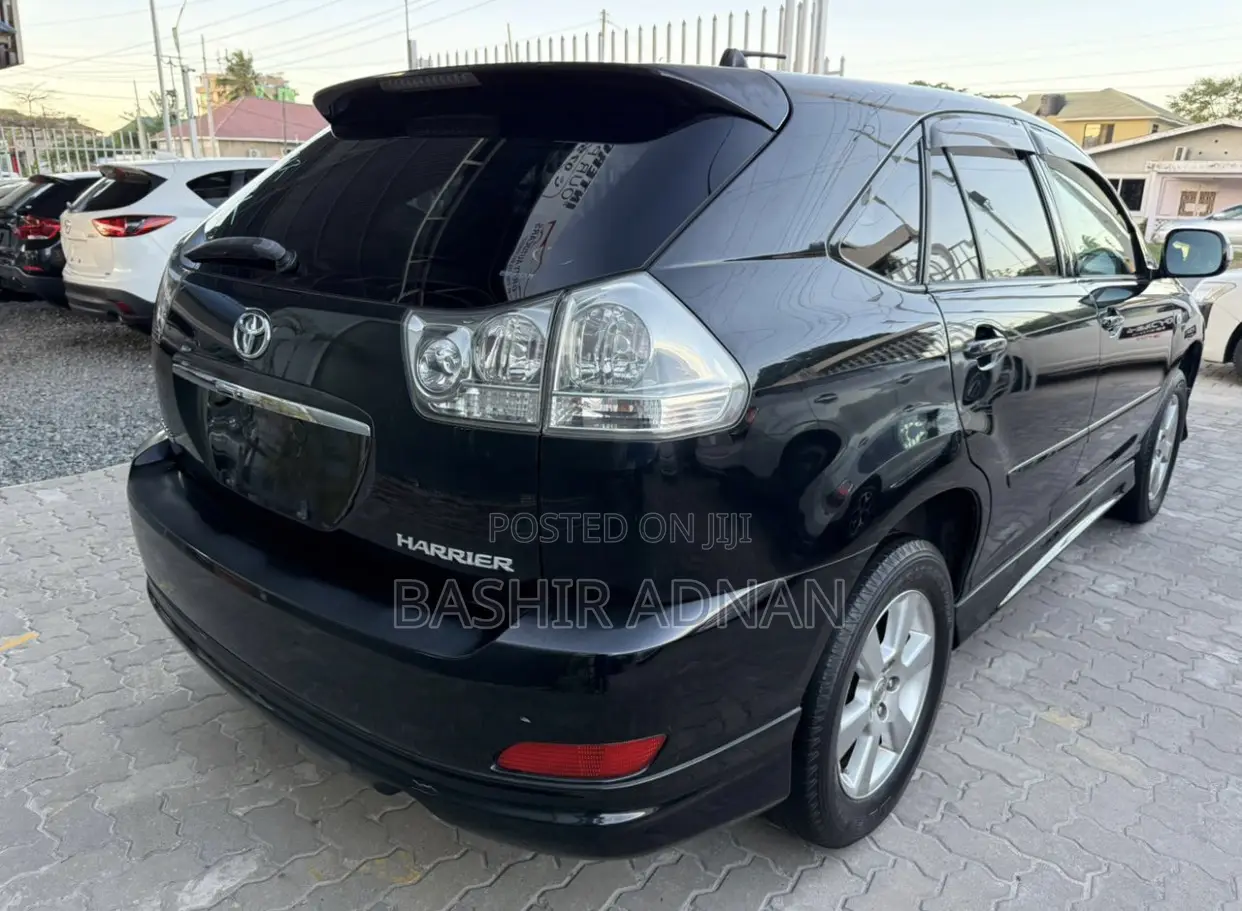Toyota Harrier 2006 Black