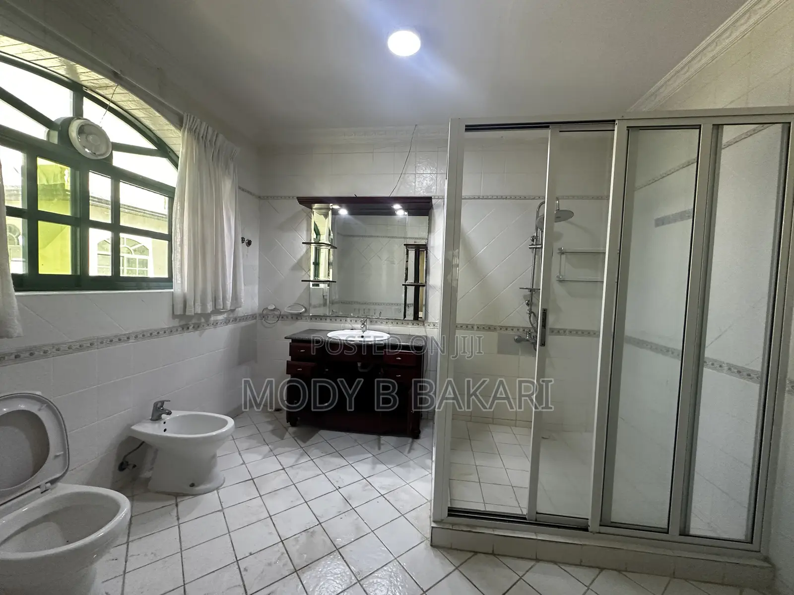 Furnished 4bdrm Villa in Oyster Bay for rent