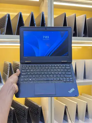 Laptop Lenovo Yoga 11e 8GB Intel SSD 128GB