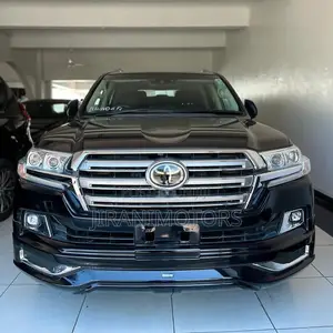 Toyota Land Cruiser 4.6 V8 ZX 2018 Black