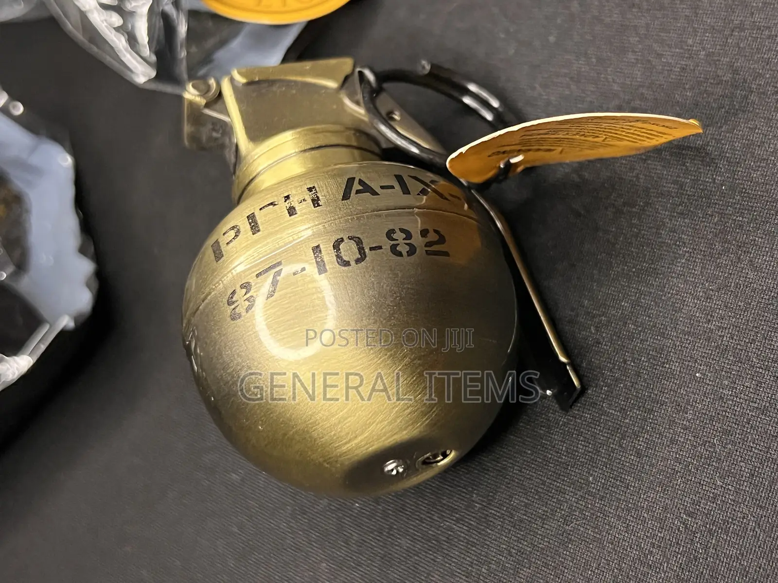 Grenade Smart Lighter