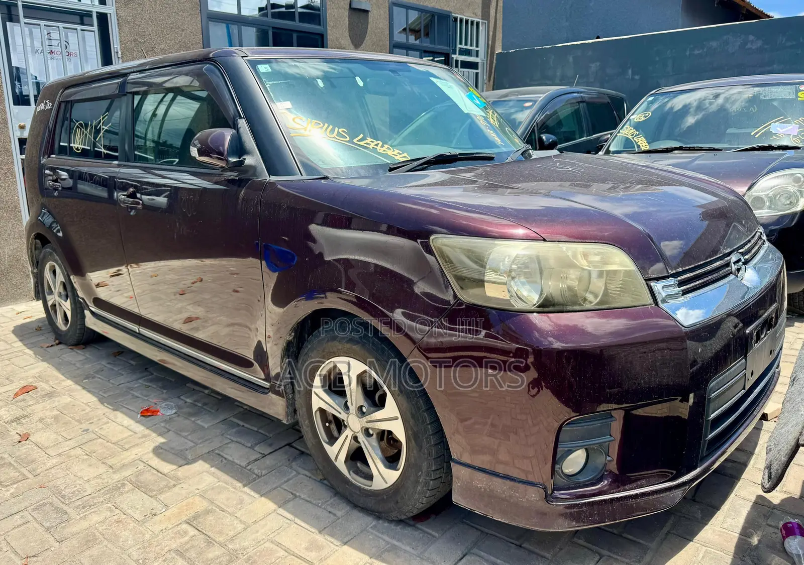 Toyota Corolla Rumion 2009 Burgundy