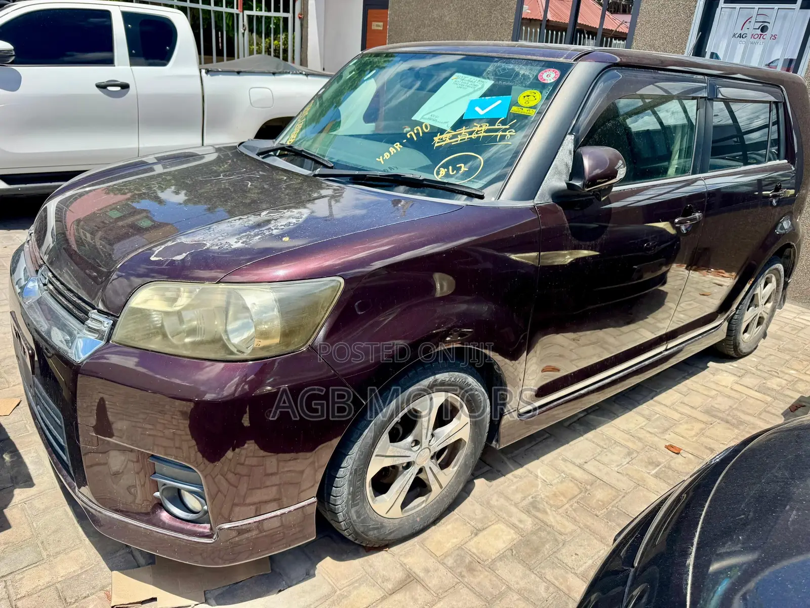 Toyota Corolla Rumion 2009 Burgundy