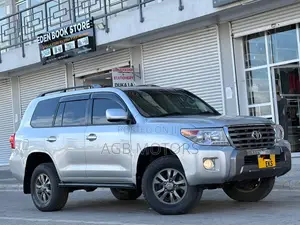 Toyota Land Cruiser 2013 Silver