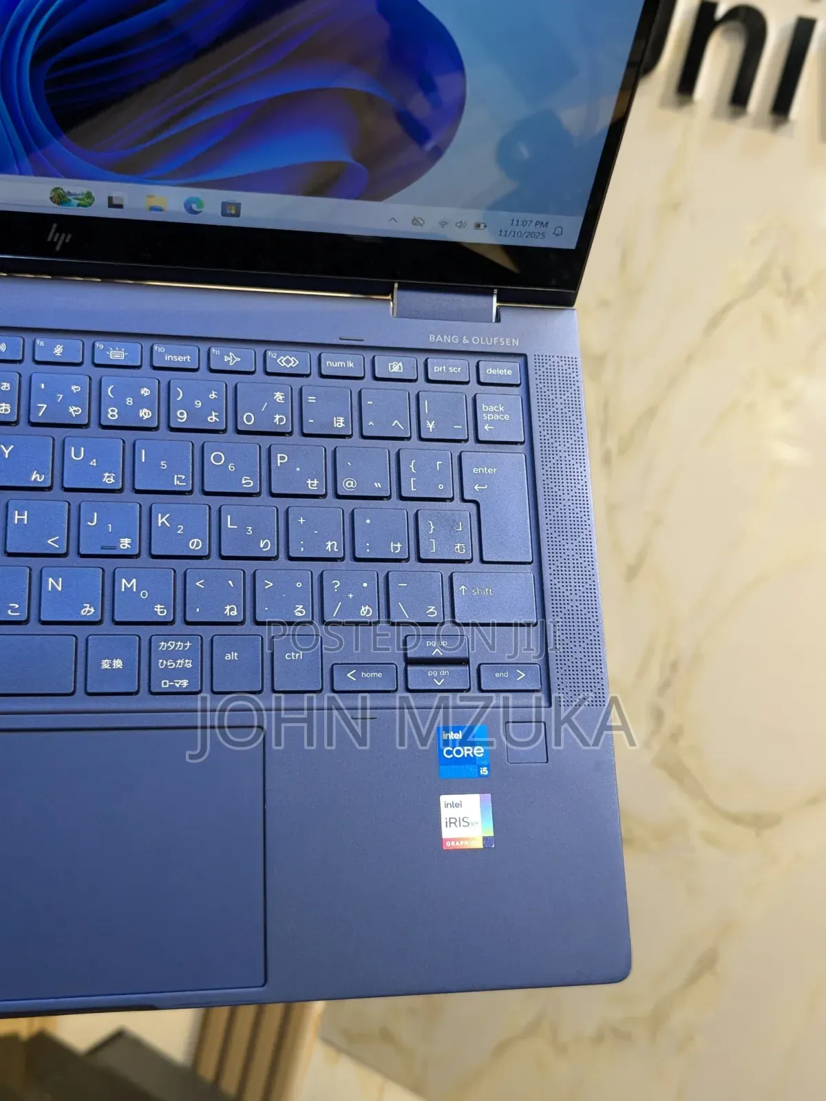 New Laptop HP Dragonfly G2 8GB Intel Core I5 SSD 256GB