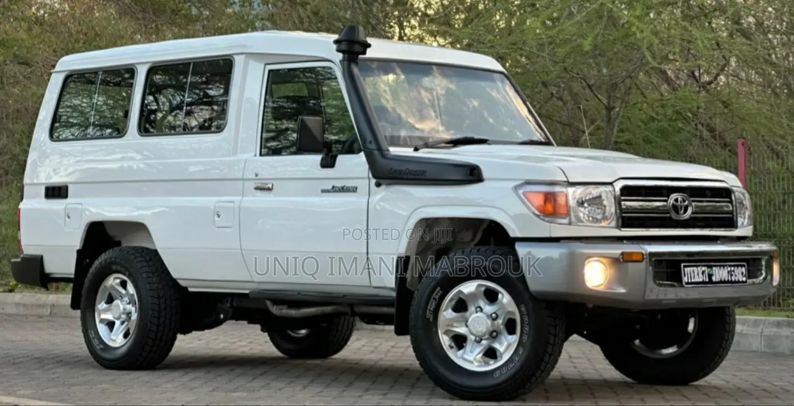 Toyota Land Cruiser 2015 White