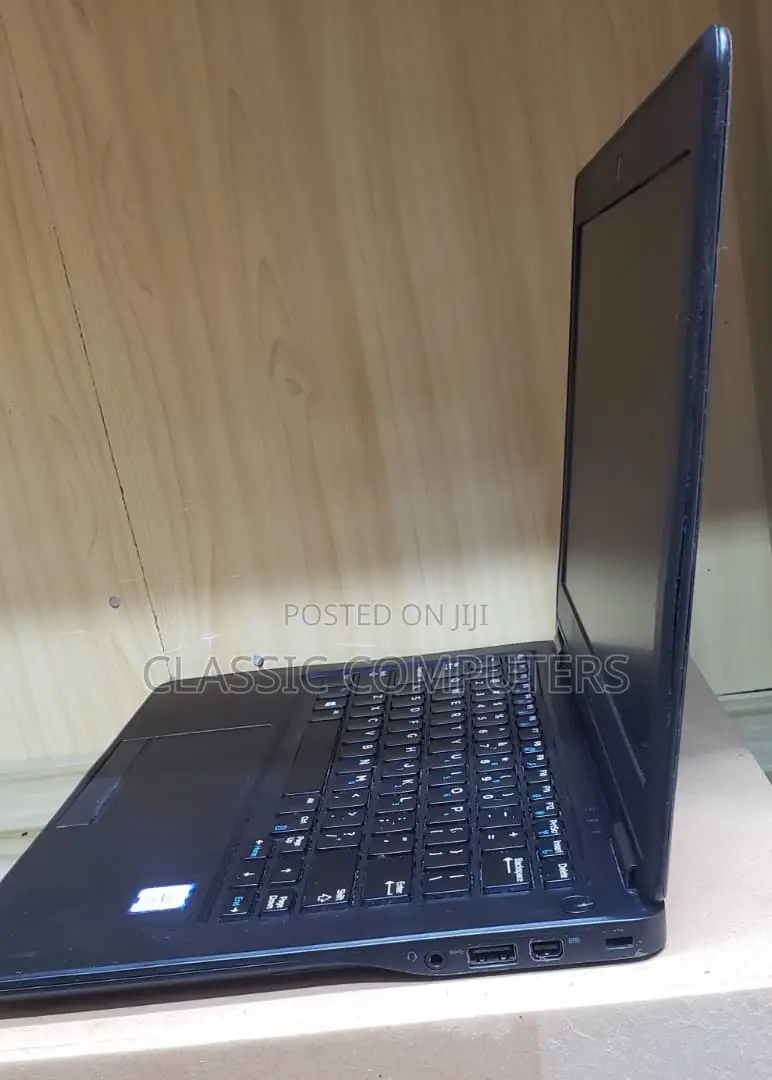 Laptop Dell Latitude 12 7250 8GB Intel Core I5 SSD 256GB